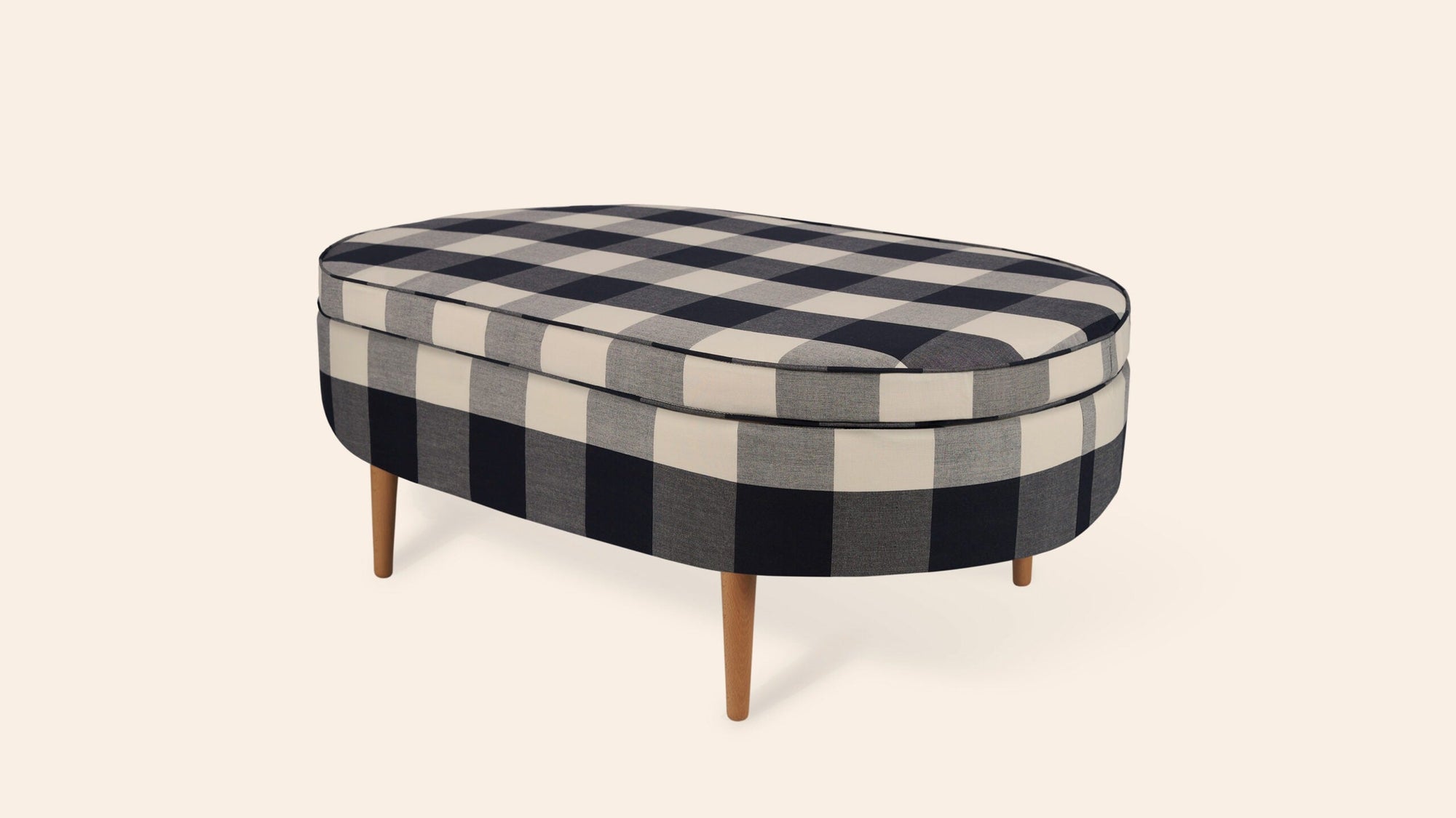 Carlotta Ottoman, Pepper