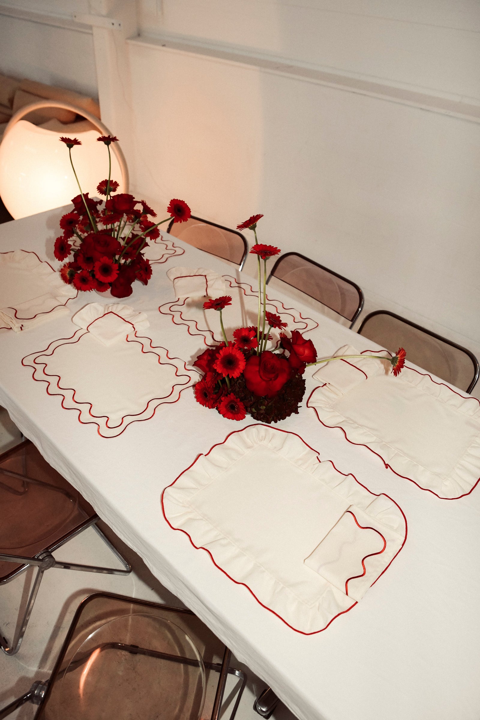 Placemats Frills Creme/Red Linen Blend - Set of 2