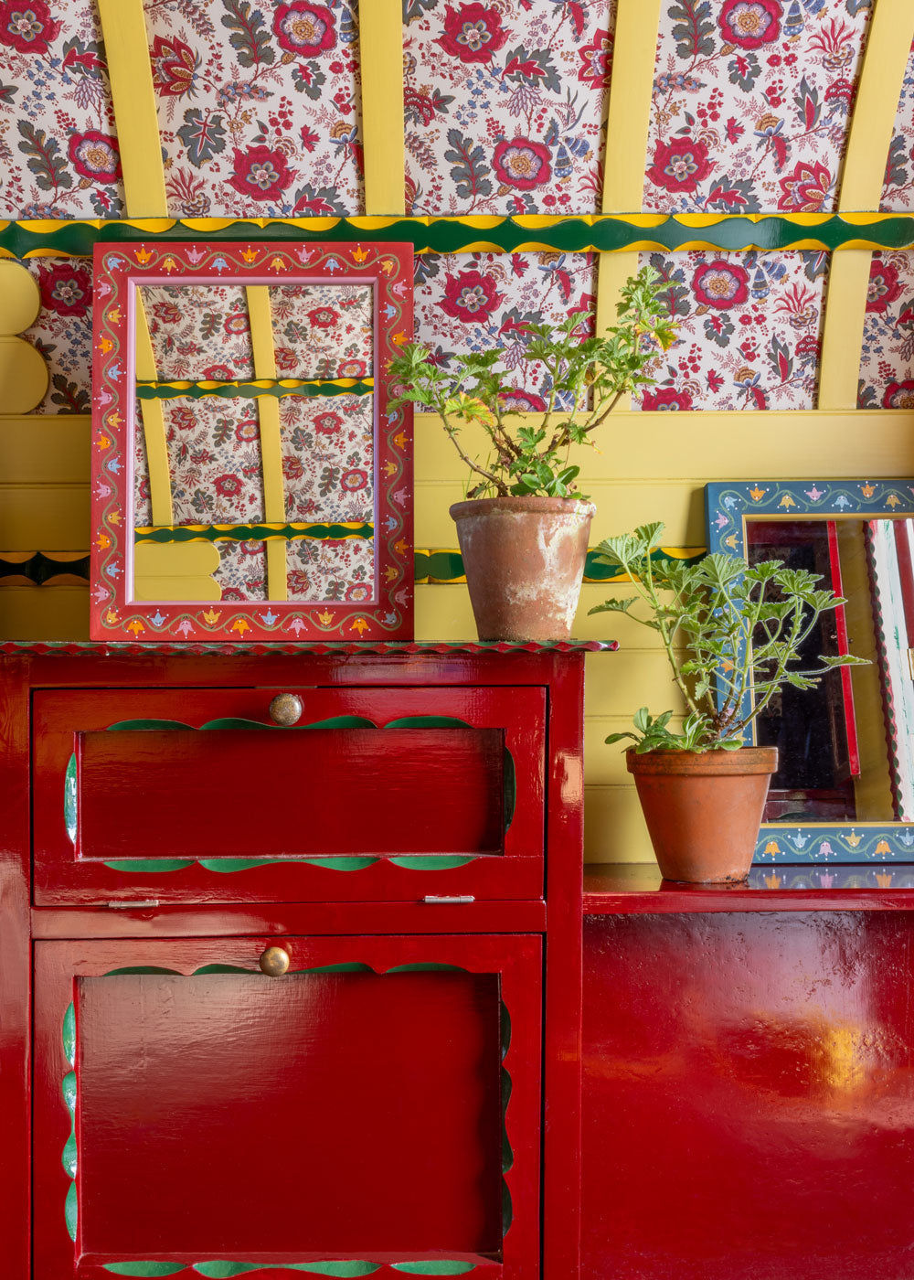 Rosa Mirror Crimson - Small