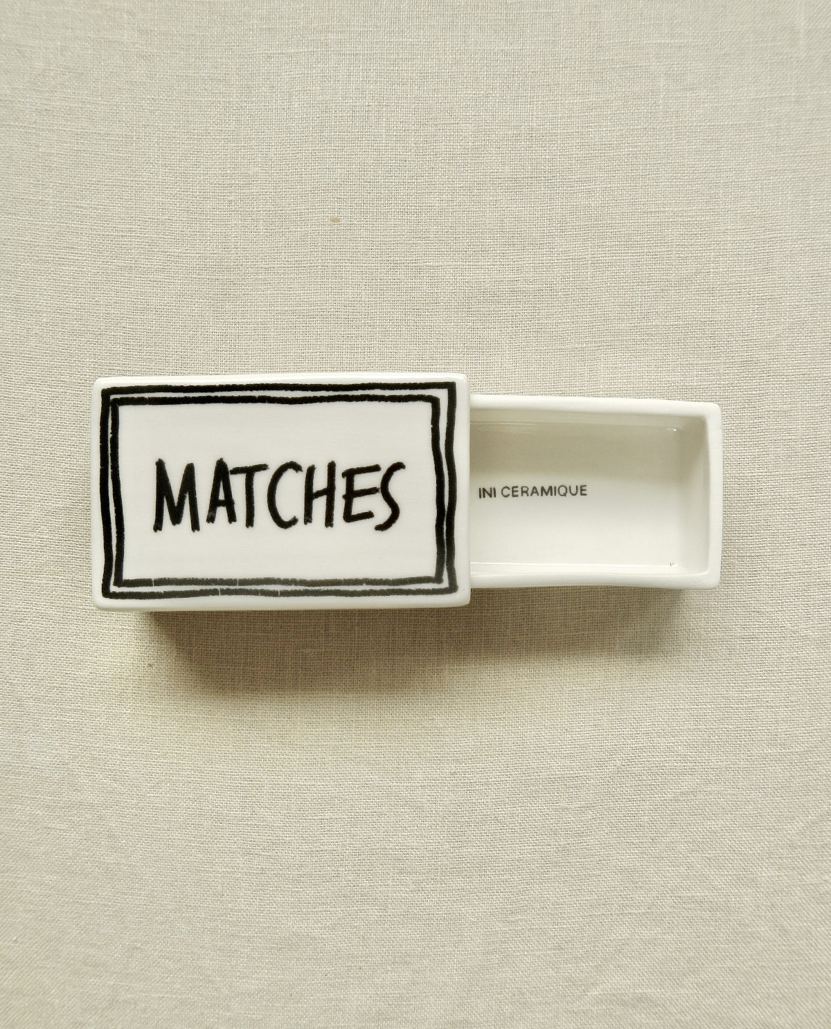 ‘Matches’ Ceramic Matchbox