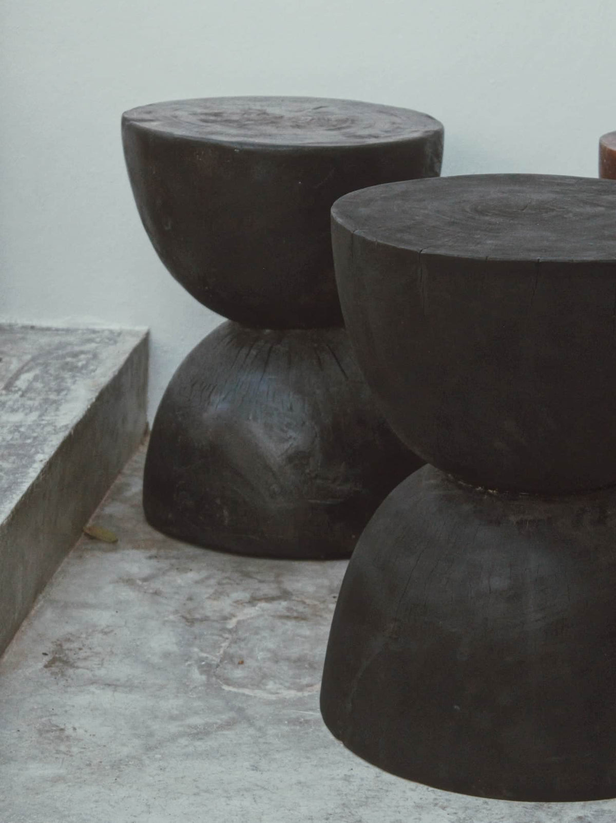 Dark Luk Totem Stool