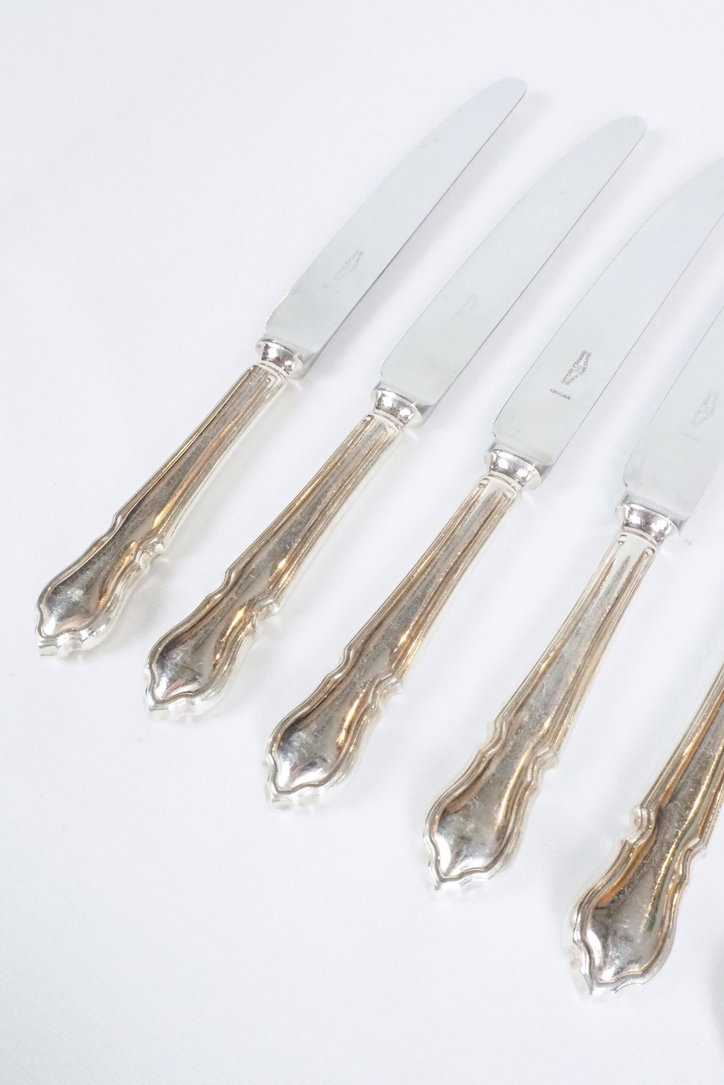 6 Vintage Silver Plate Knives