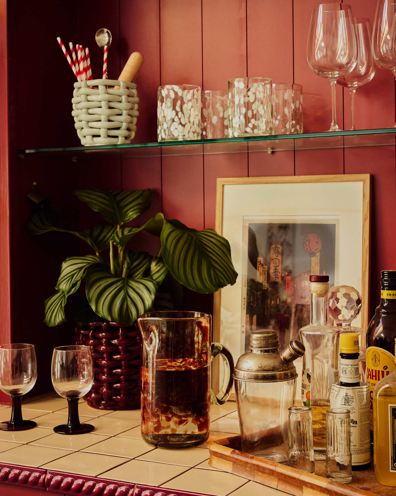 Oro Jug and 4 Tumblers Set