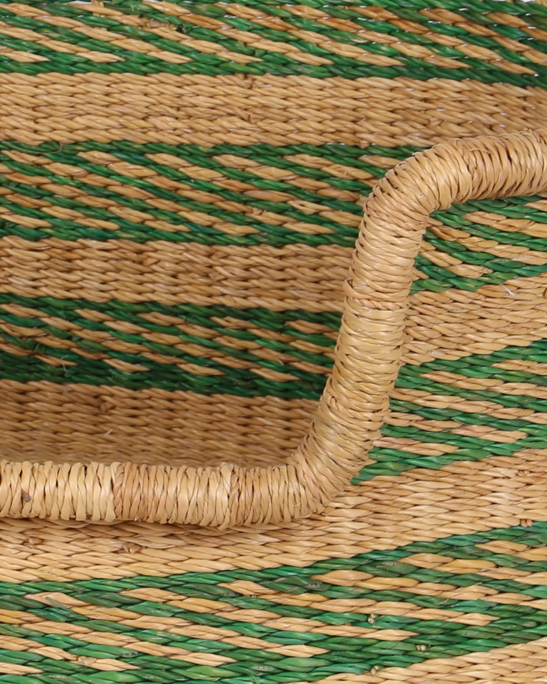 ABIREKYIE: Green and Natural Dog Basket - Small