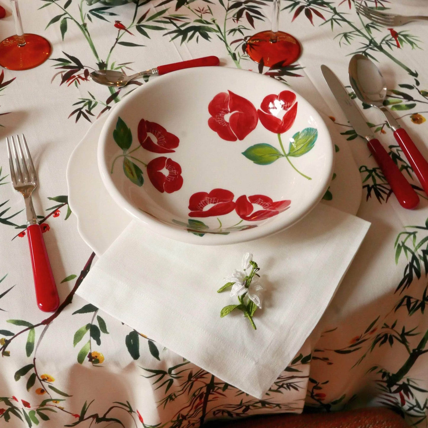 Dinner Napkin w/ Lily Pin