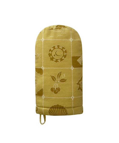 Redwork Oven Mitt in Yellow