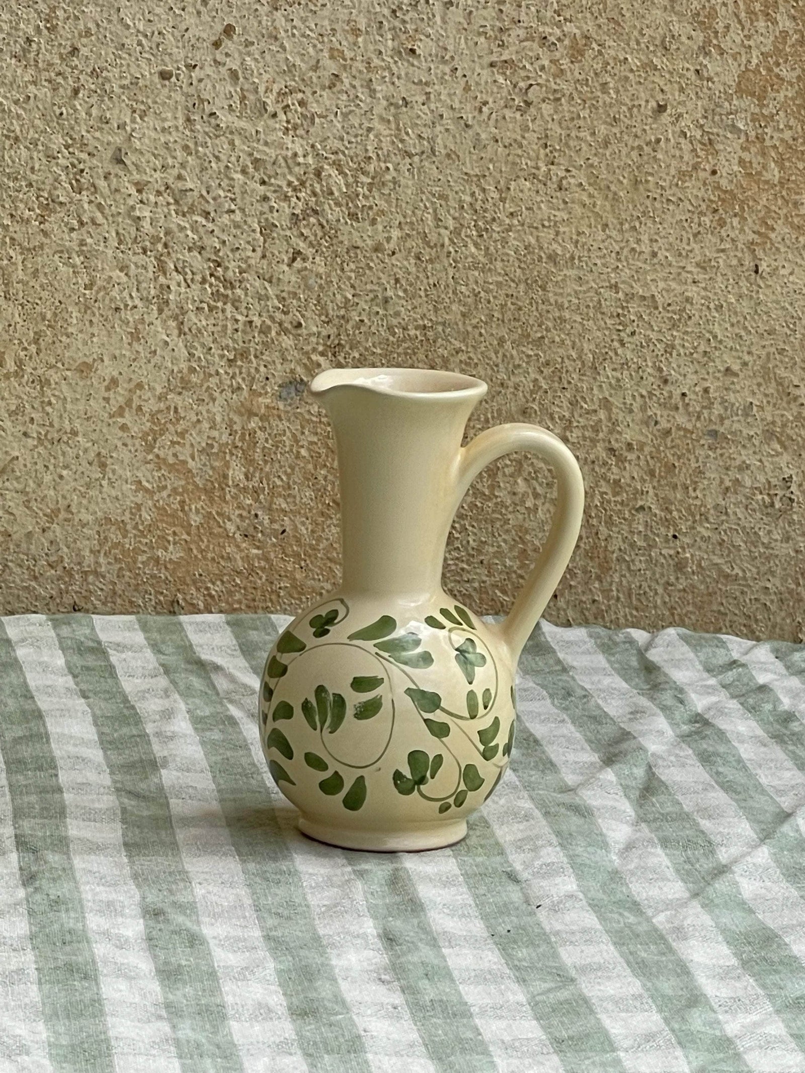 The Bud Vase ‘Leonora’