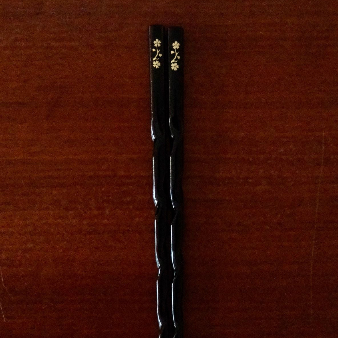 Curvy Natural Wood Chopsticks