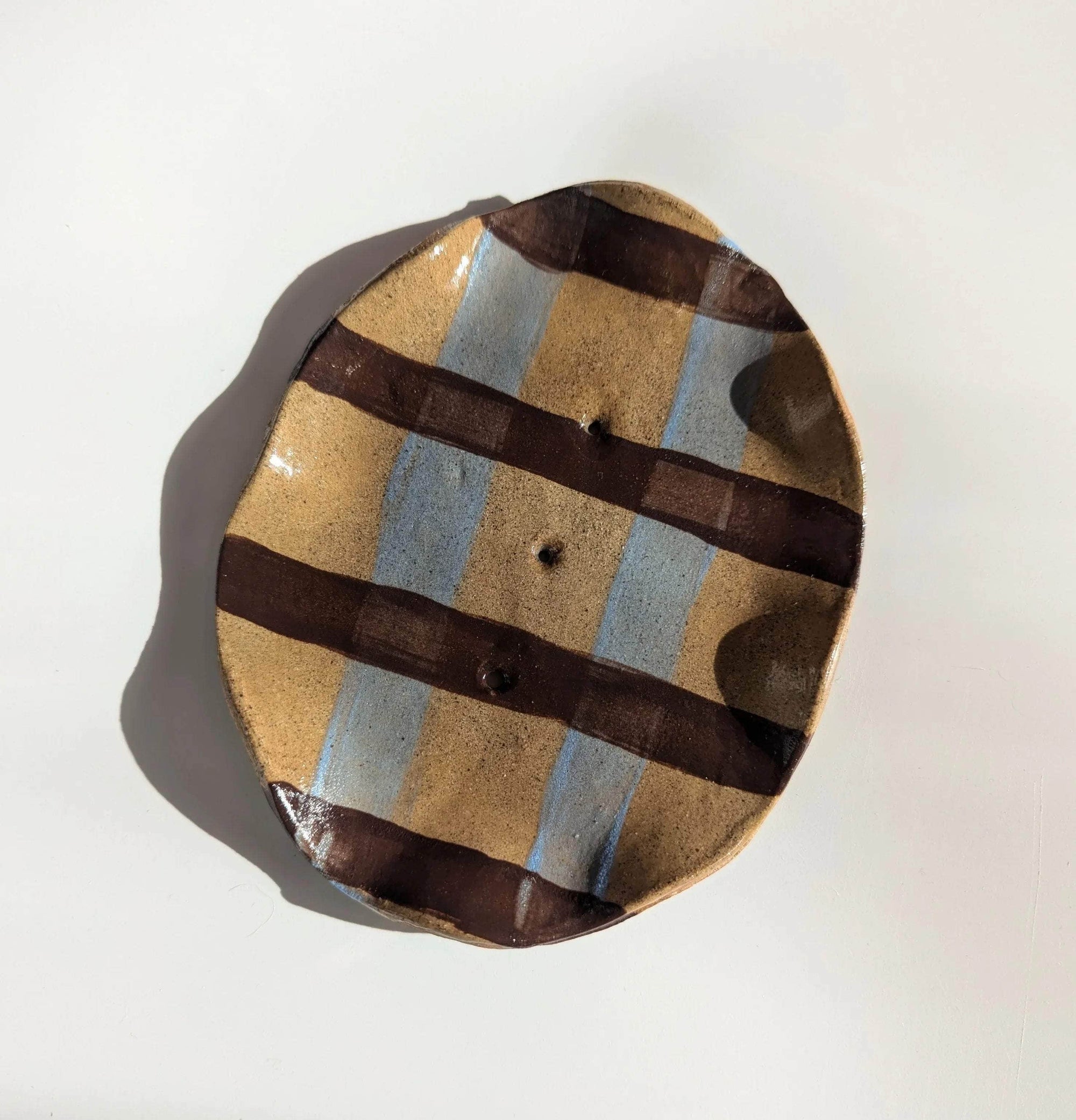 Gingham Stripe Wavy Soap Dish