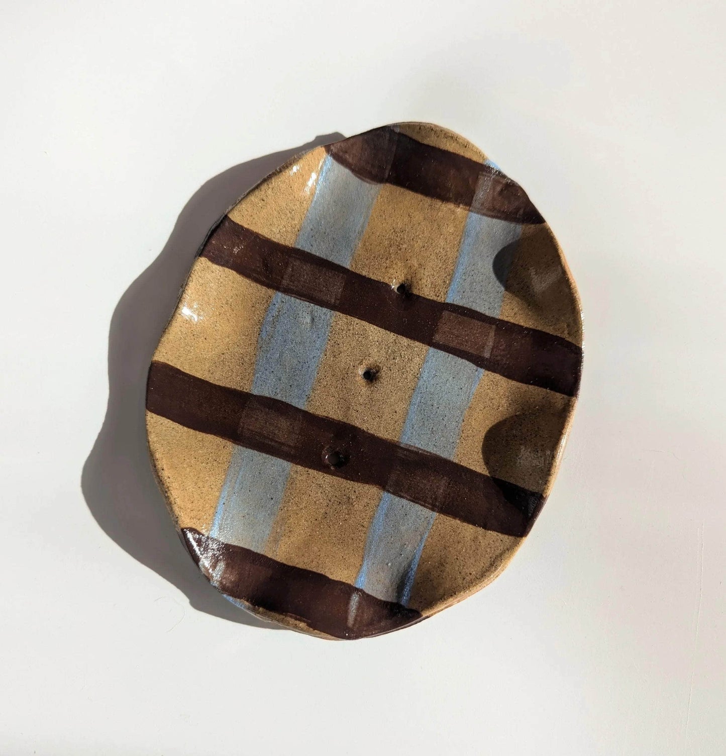 Gingham Stripe Wavy Soap Dish