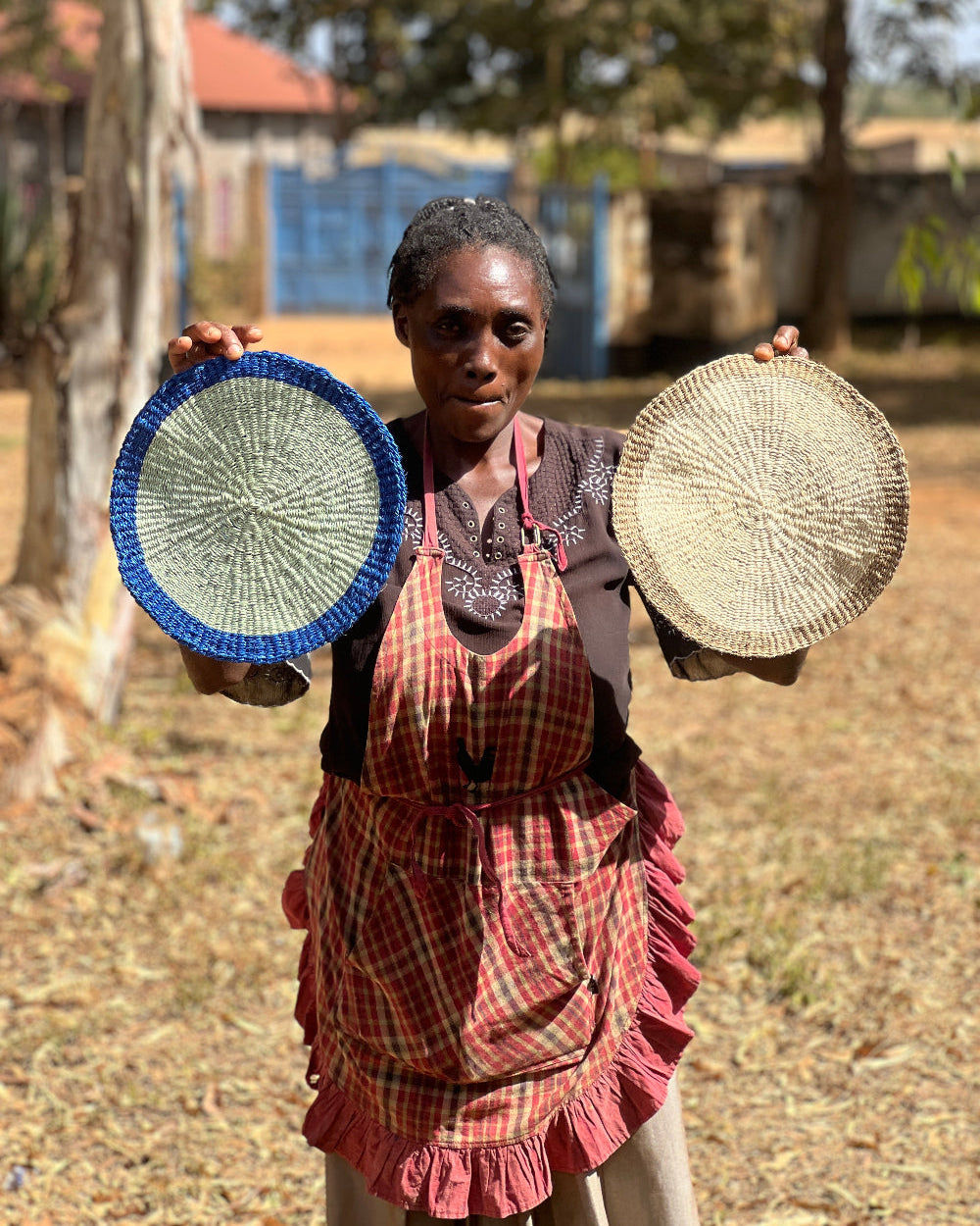 KALAMU: Sapling Green and True Blue Sisal Circular Placemat