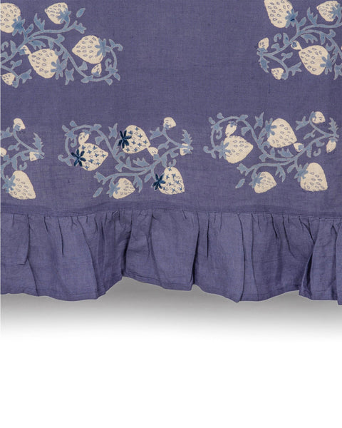 Fraises Des Bois Tablecloth