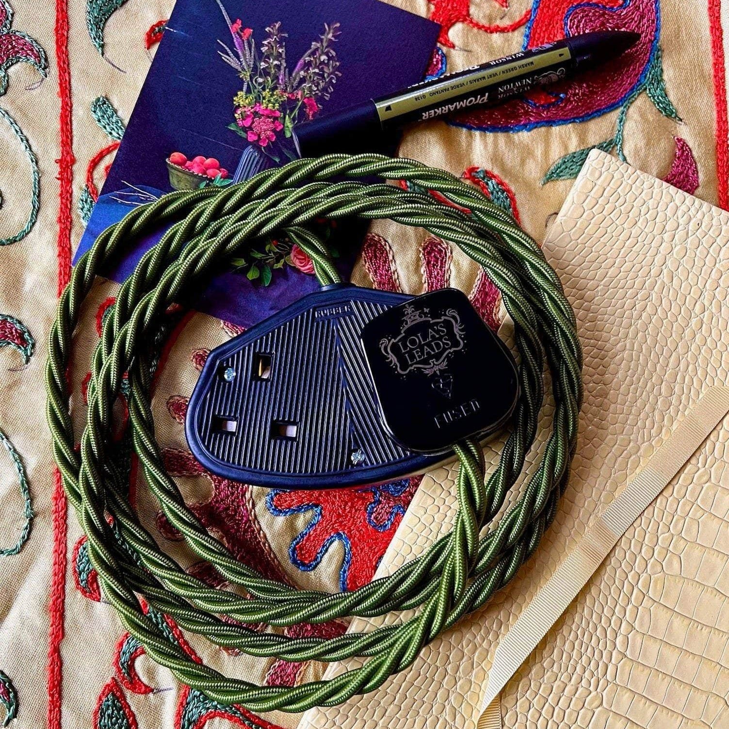 Fabric Extension Cable in Pesto