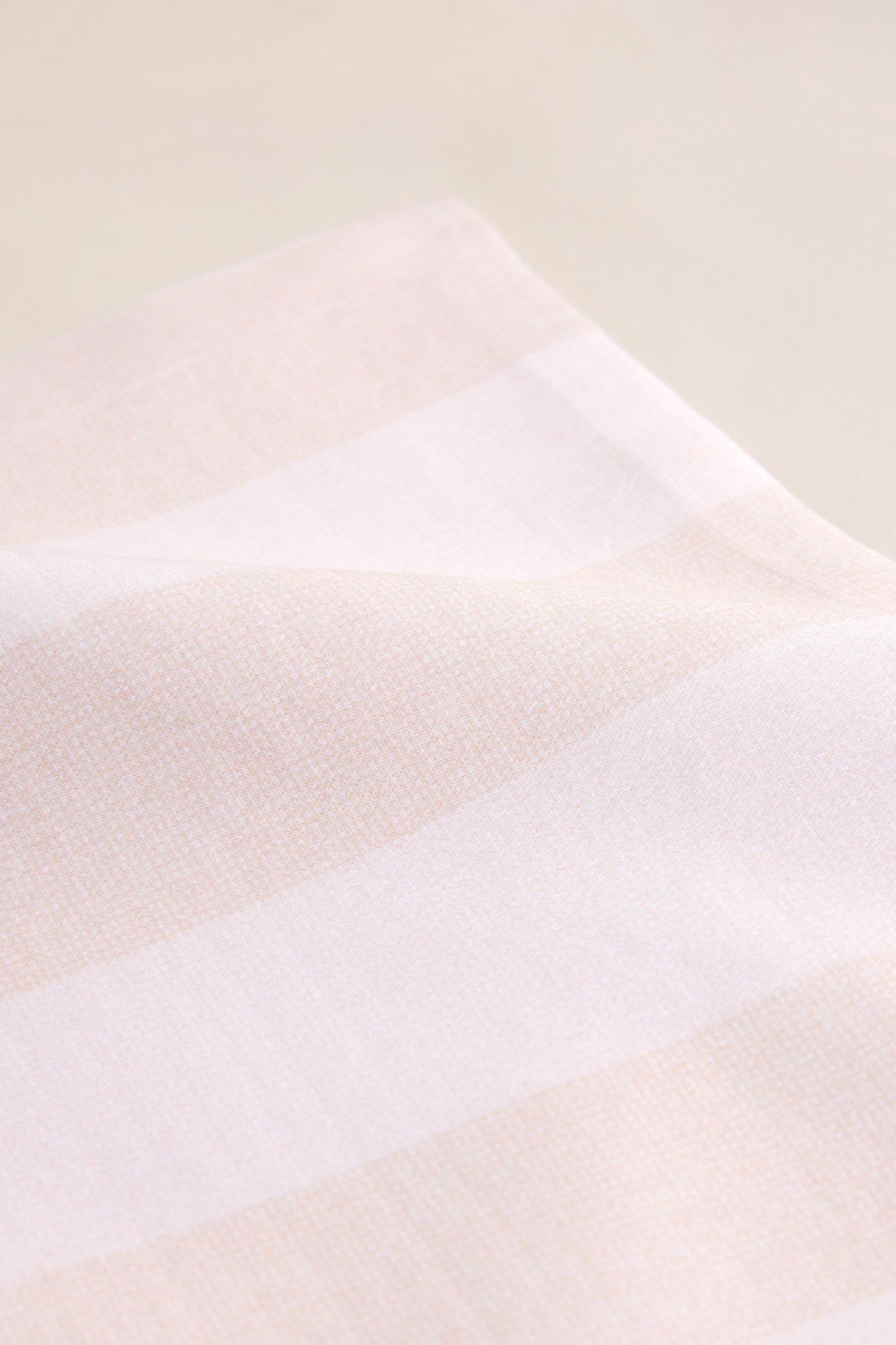 Geo Printed Super King Pillowcases in Natural