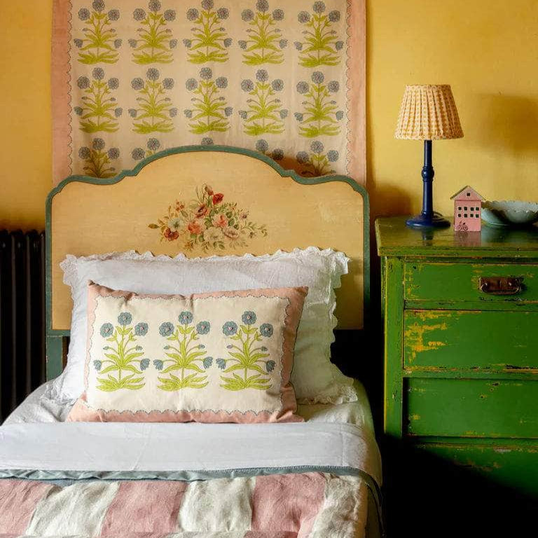 Cushion Embroidered Sadie