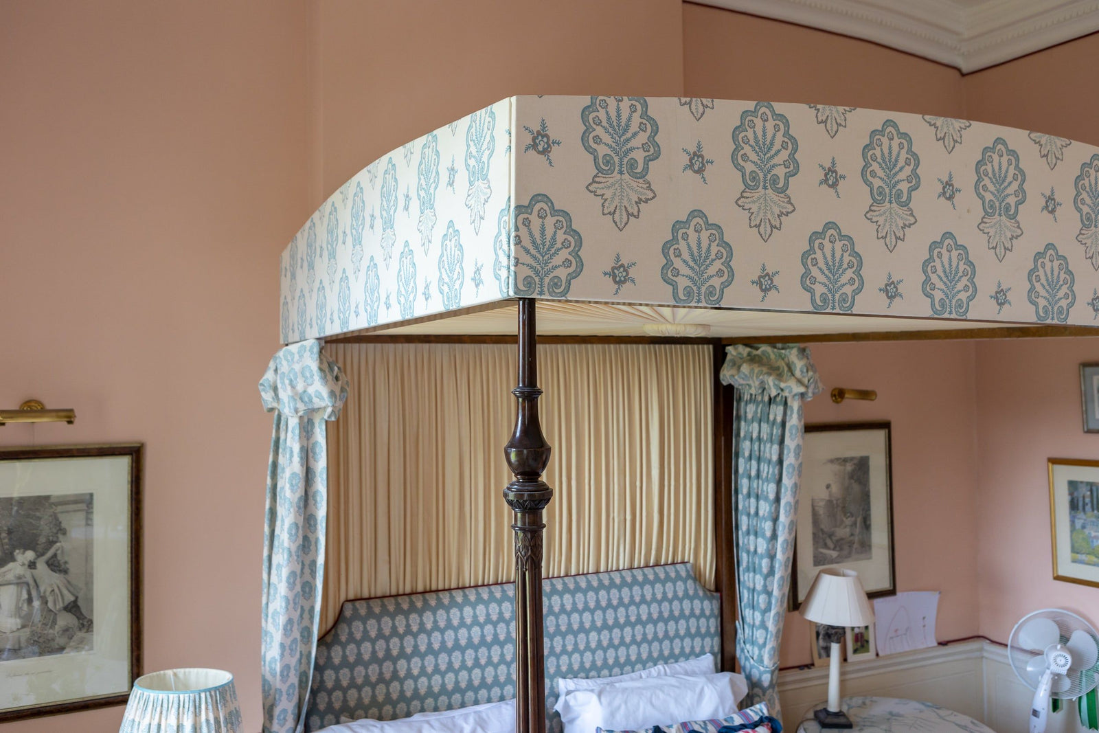 Home Collection - Bowmont Large Scale Fabric