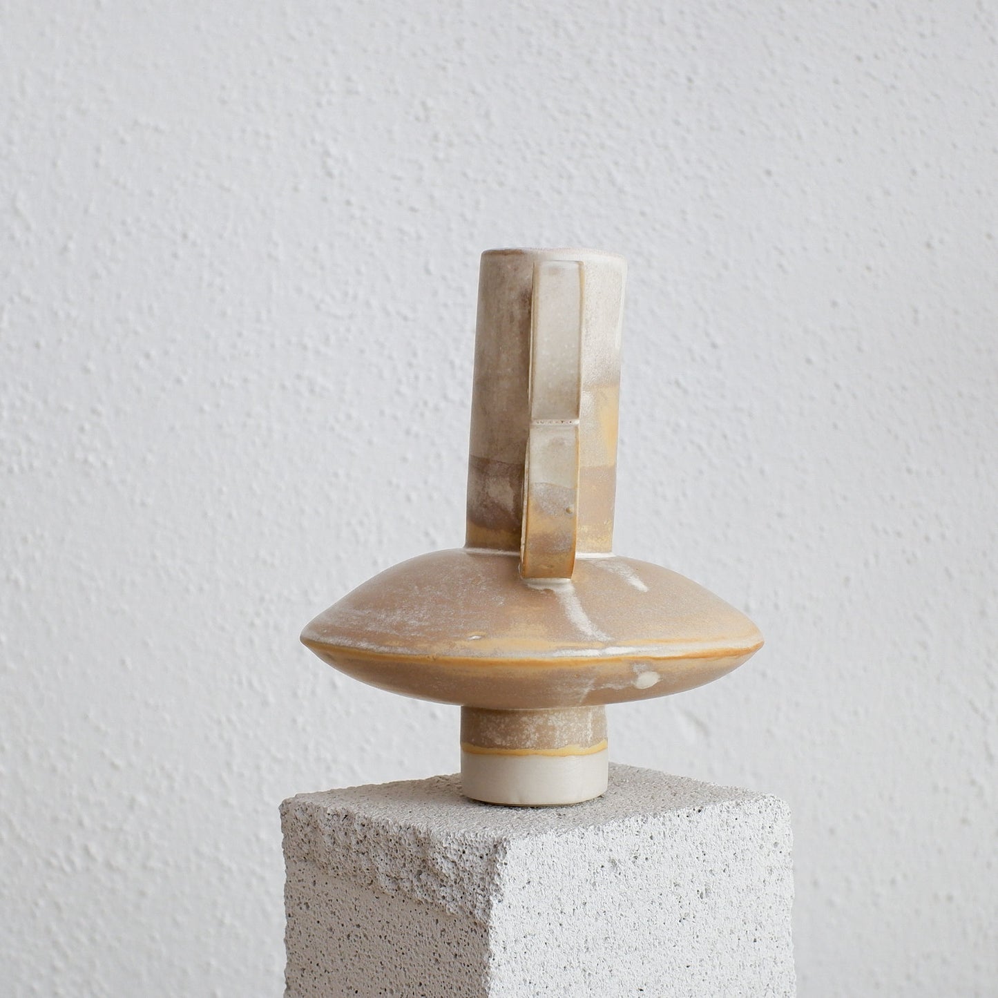 Small Bareino - Rustic Beige - Porcelain Vase