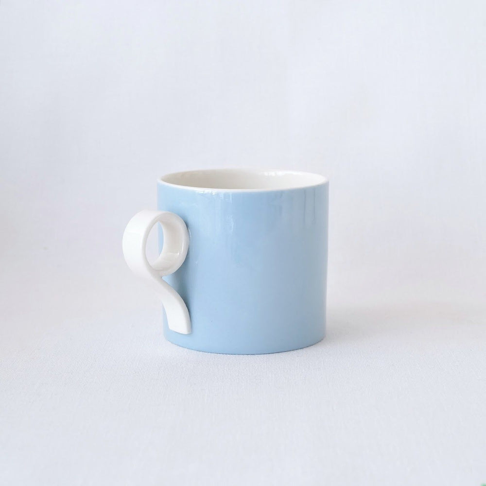 Medium Mug in Celestial Blue