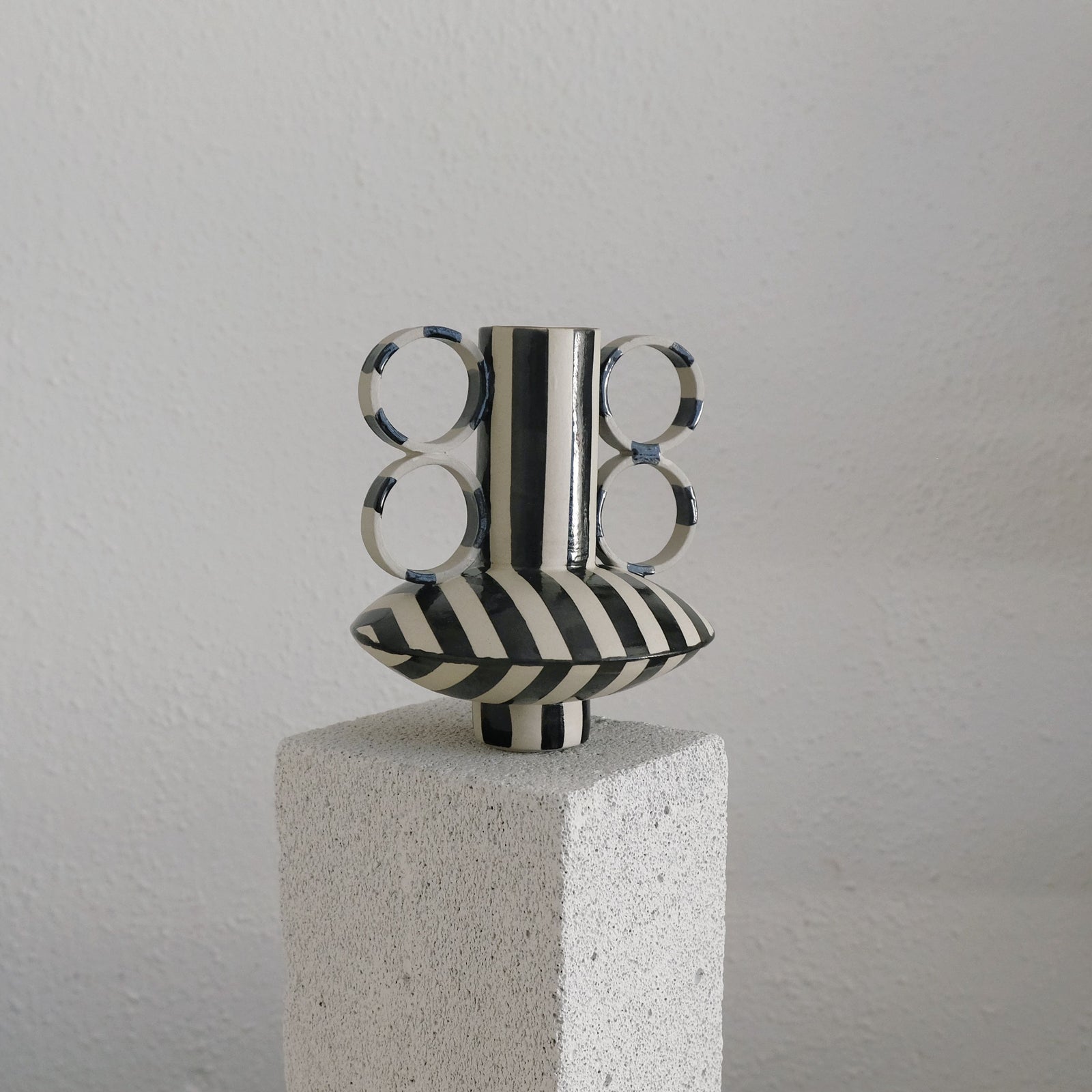 Zebrino - Porcelain Vase - Black and White
