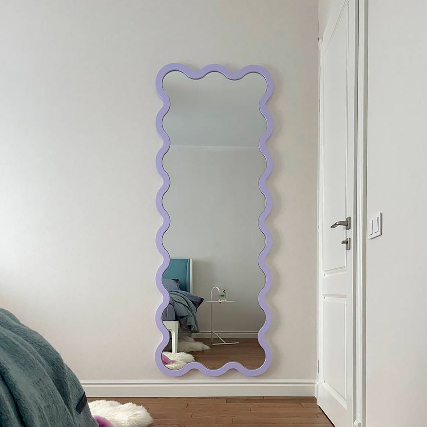 Hvyli 16 - Large Wavy Mirror