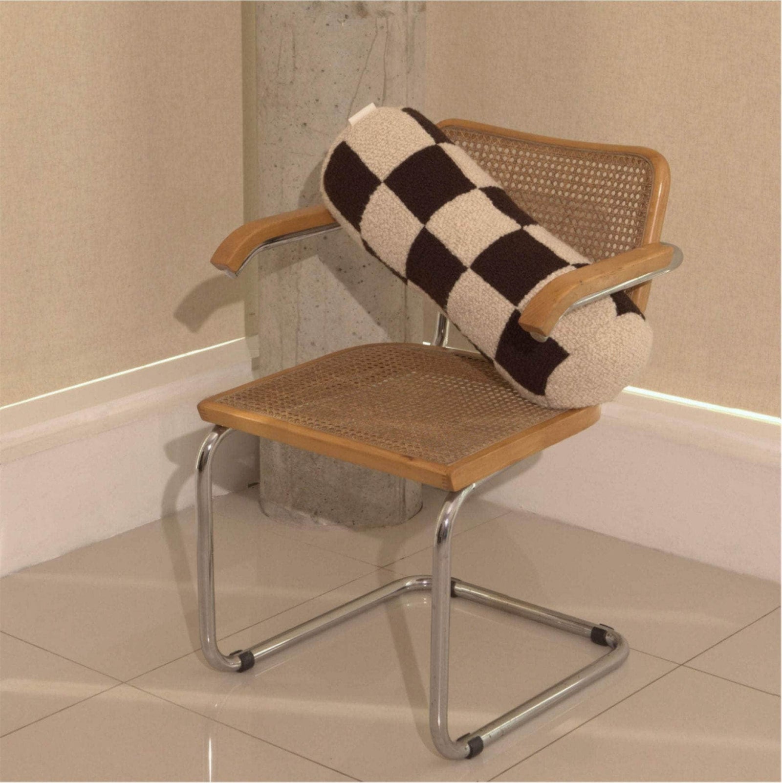 Le Cylindre - Wool Bouclé Checkered Bolster Chocolate/ Eggshell