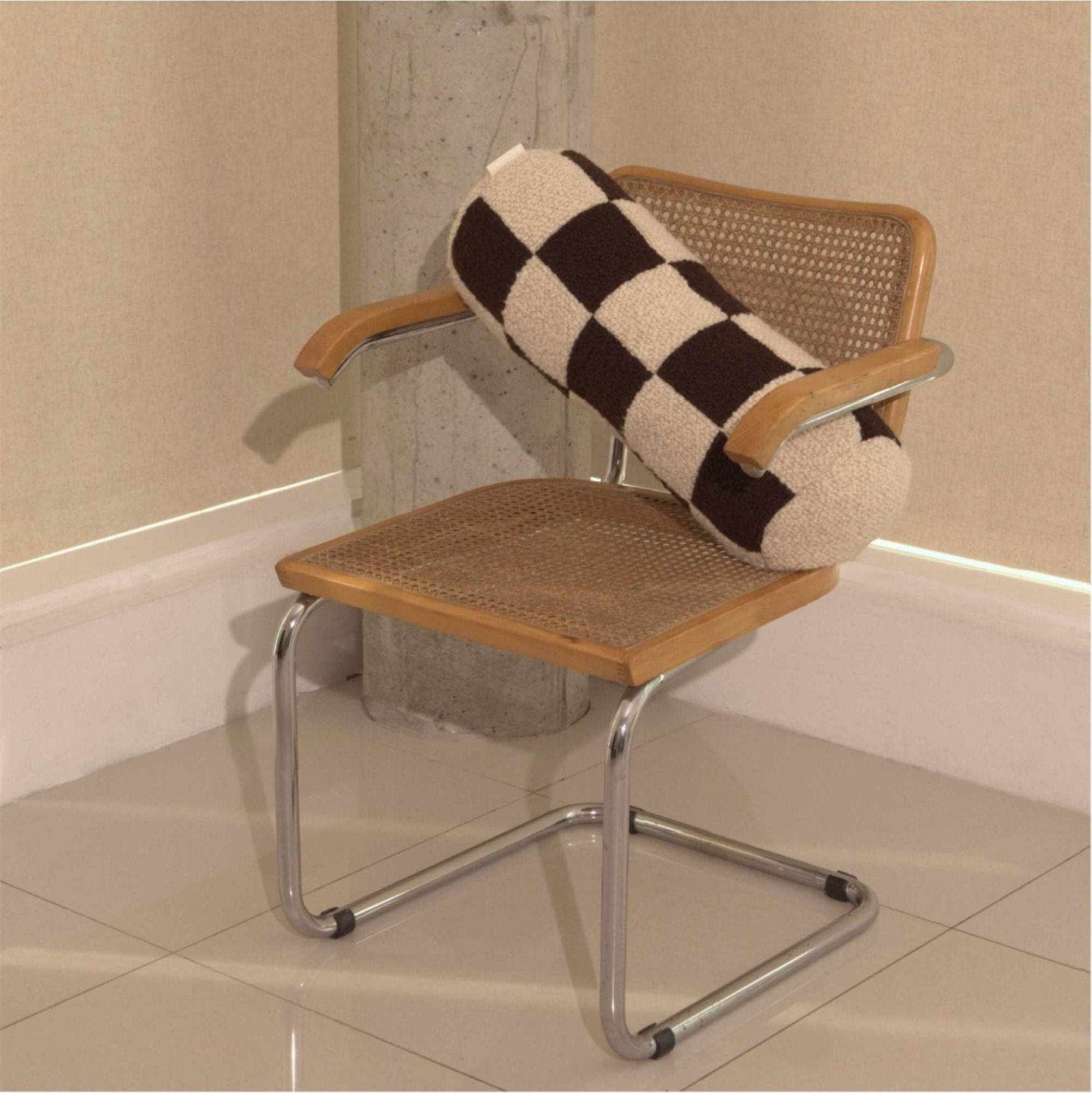 Le Cylindre - Wool Bouclé Checkered Bolster Chocolate/ Eggshell