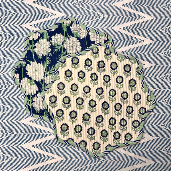 ‘The Breakfast’ Placemat - Scallop - Block Print