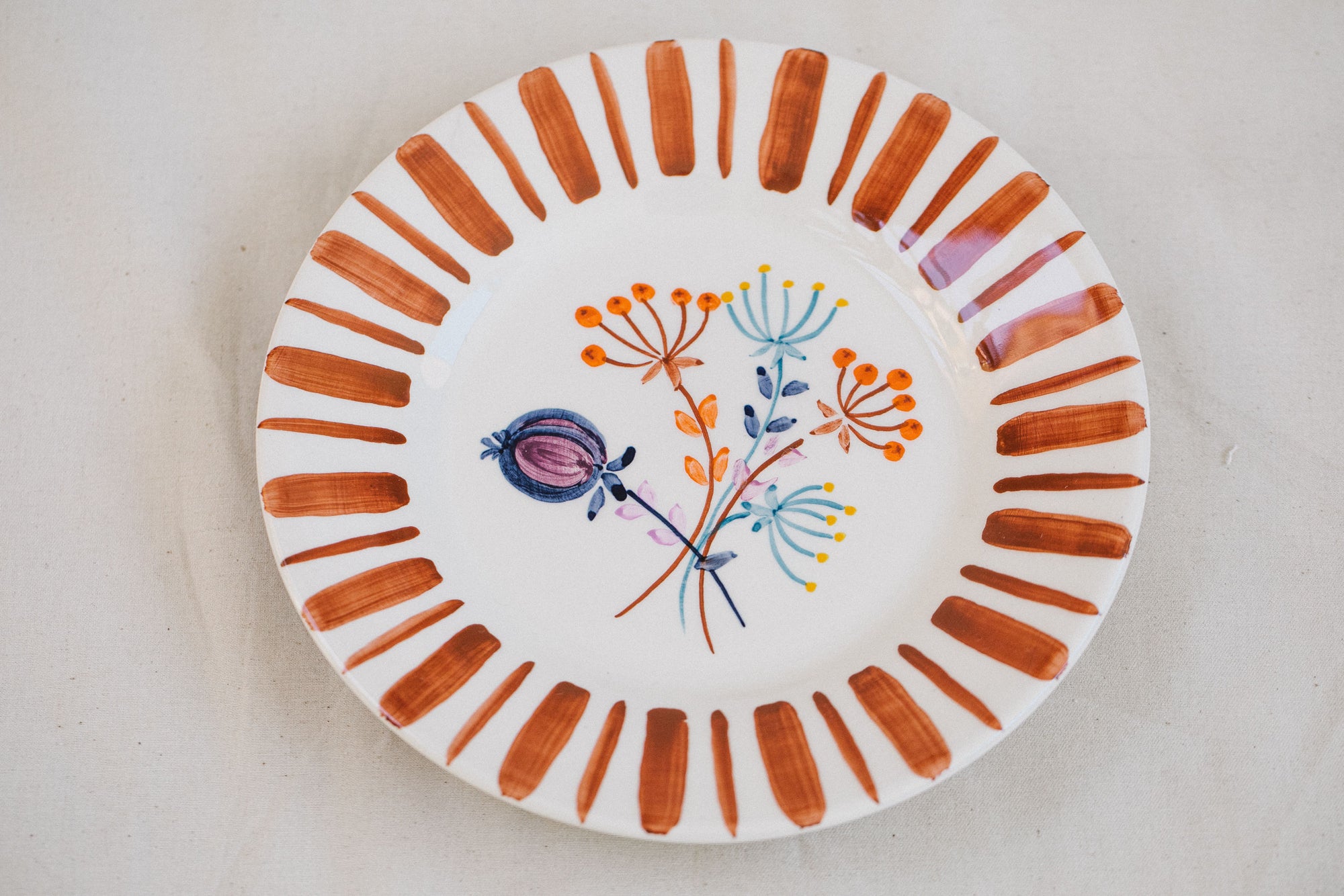 Brown Dessert Plate – The Portuguese Chitas