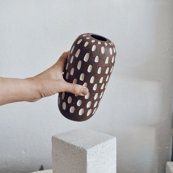 Eliana -  Ceramic Vase - Vorarlberger Wild Clay - 2