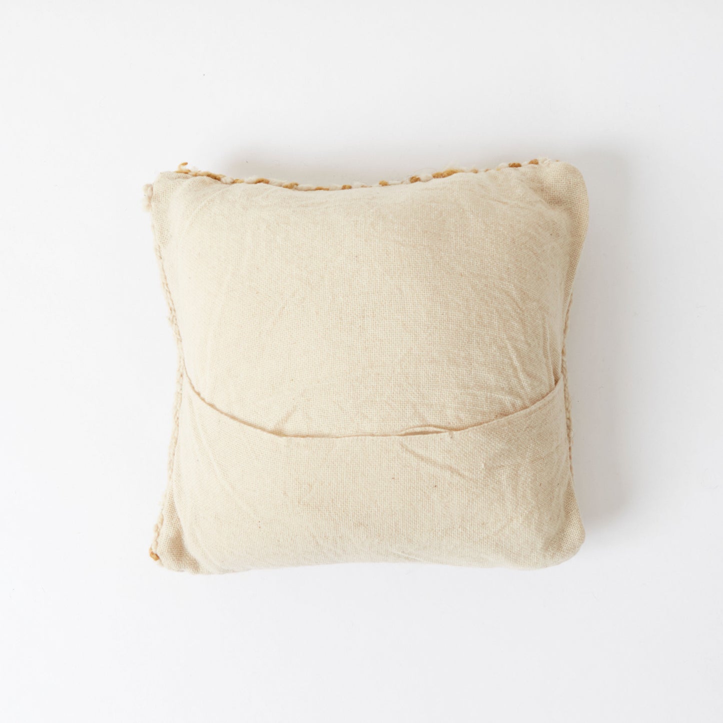 Pelero Cushion