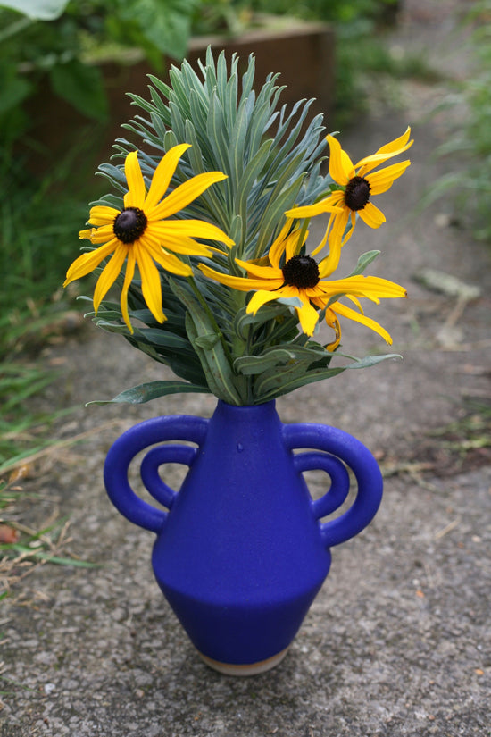 Diamond Vase with Double Handles in Heavy Speckle