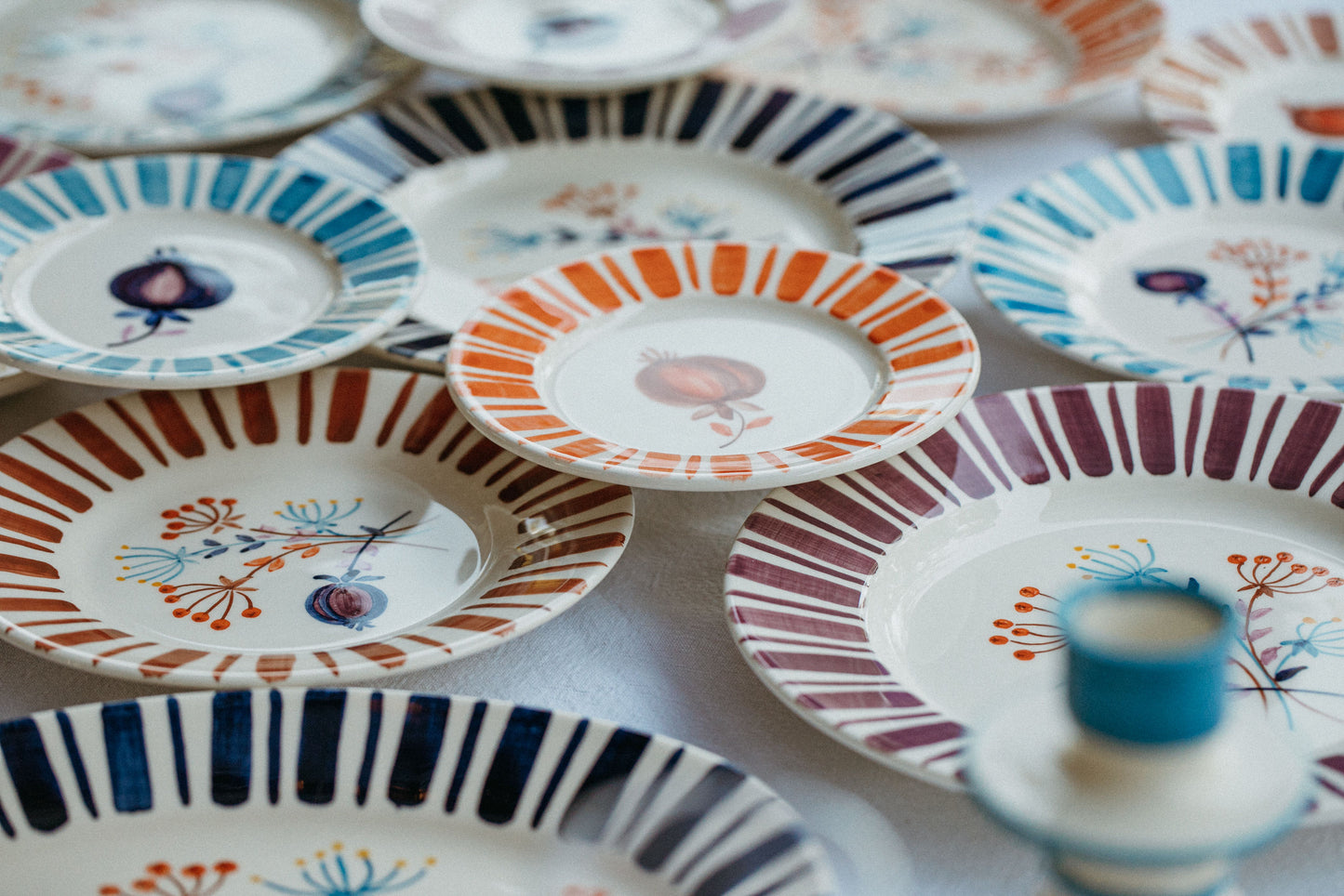 Brown Dessert Plate – The Portuguese Chitas