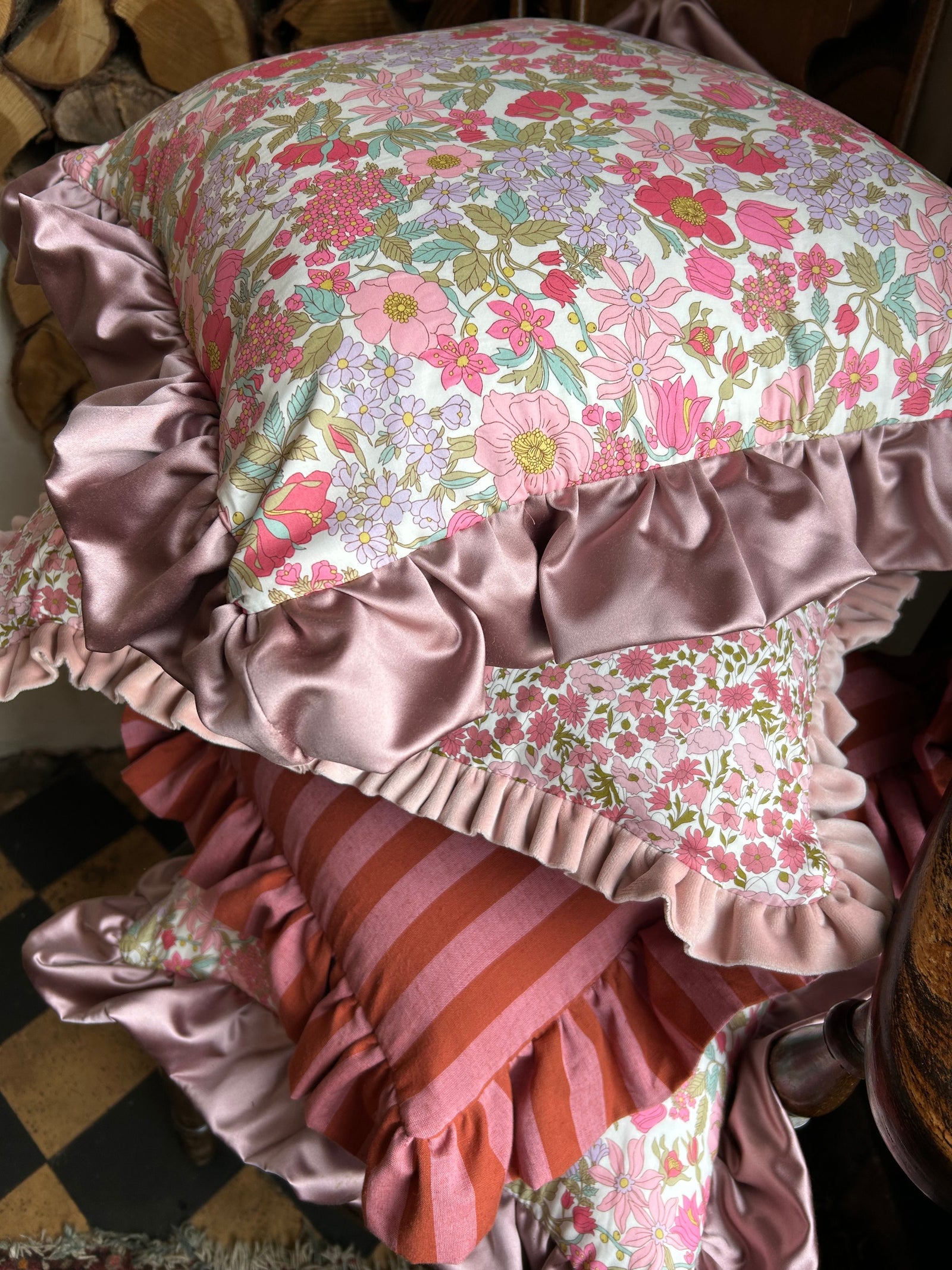 Organic Cotton Ruffle Cushion - Mon Cheri