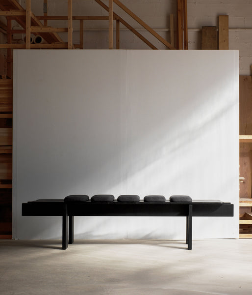 Ueno Bench Black Edition