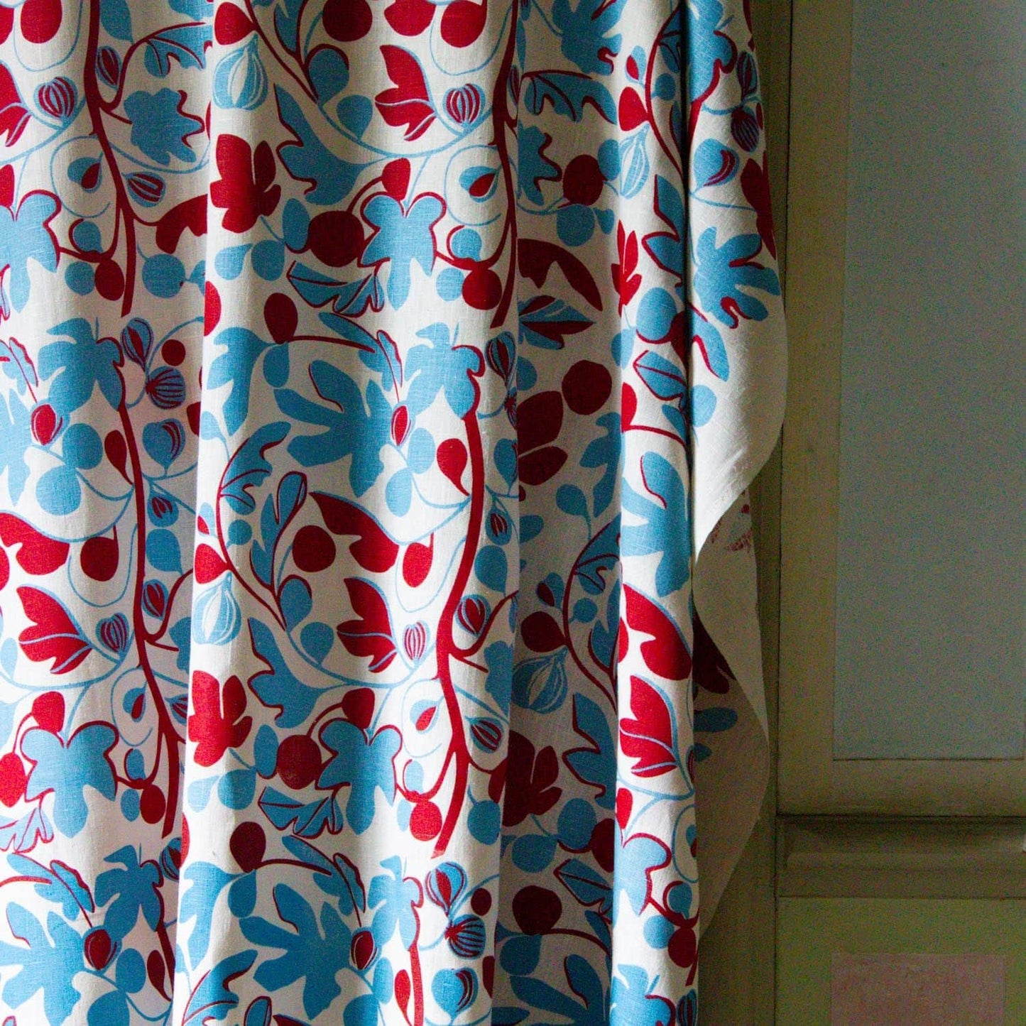 Figs Fabric (Red and Cornflower Blue)