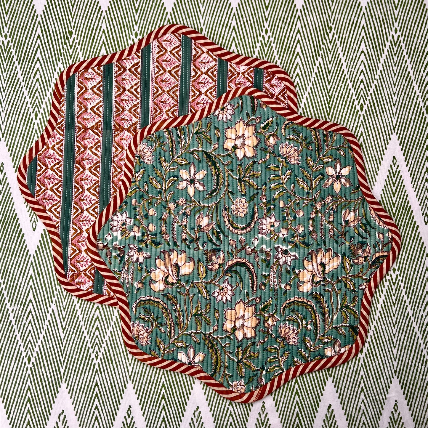 ‘The Breakfast’ Placemat - Scallop - Block Print