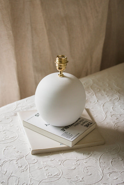 Koza Kure Mate Table Lamp