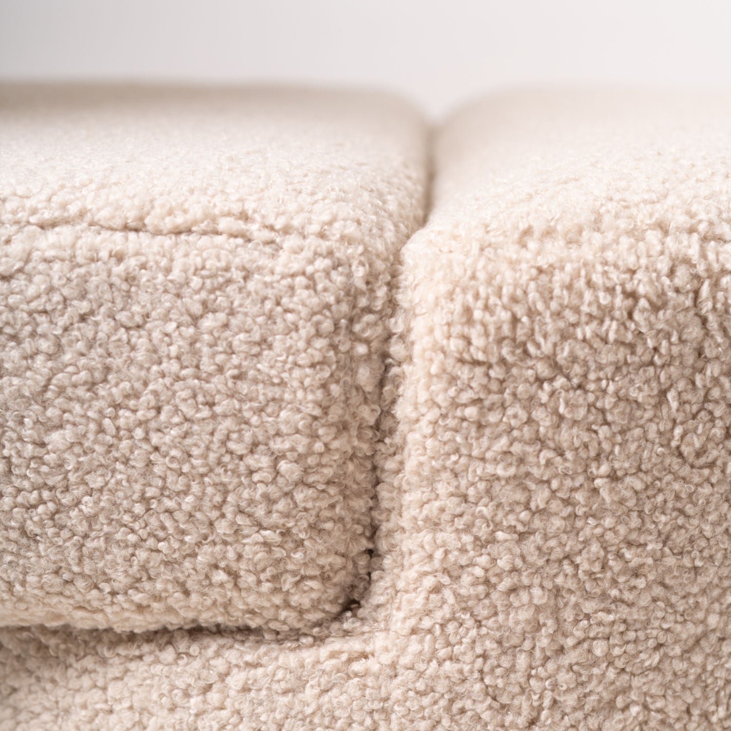 Fossil - Sculptural Dinning Chair