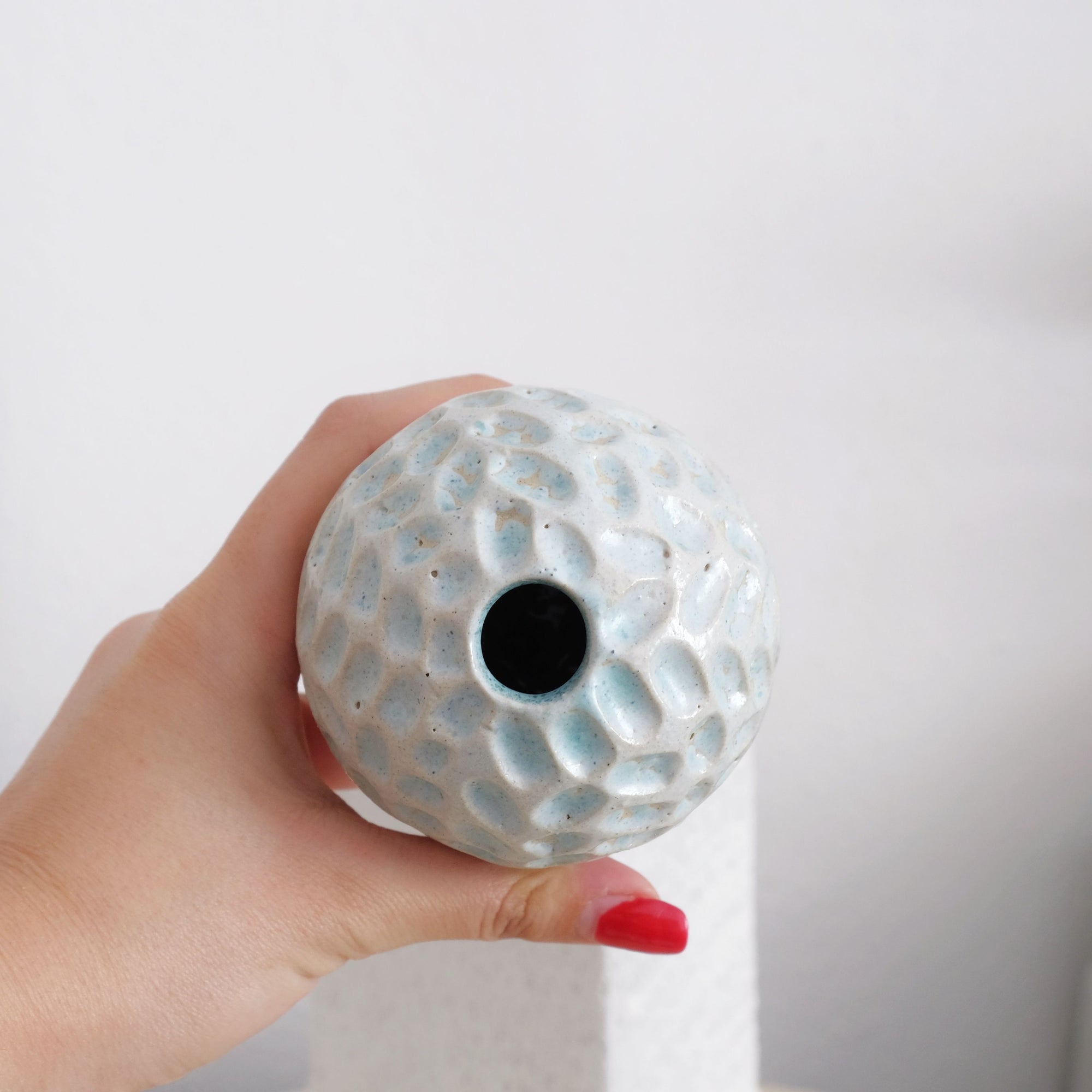 Lara - Carved Mini Vase - Brainy Blue