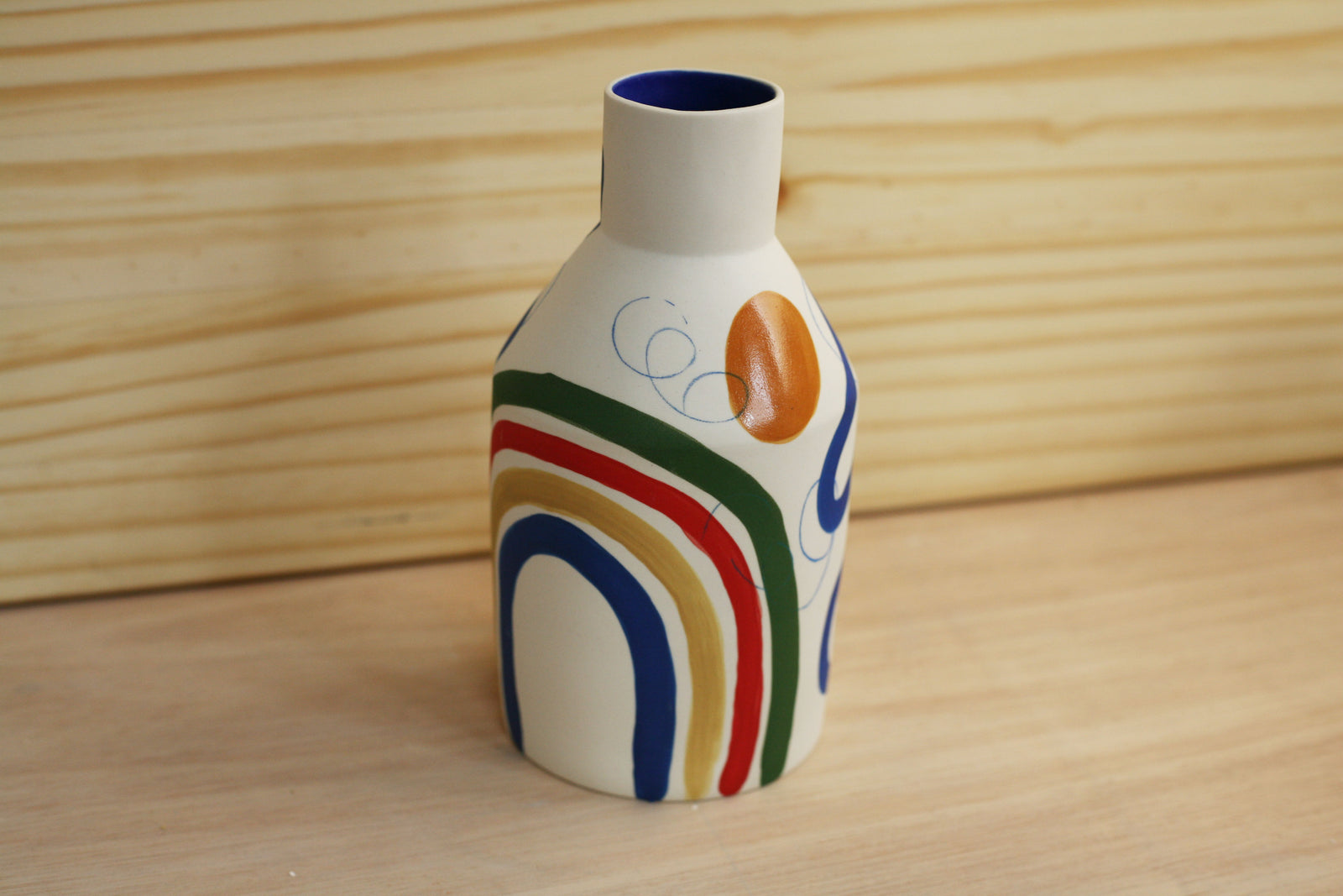 Bottle Vase in Porcelain and Brushstroke