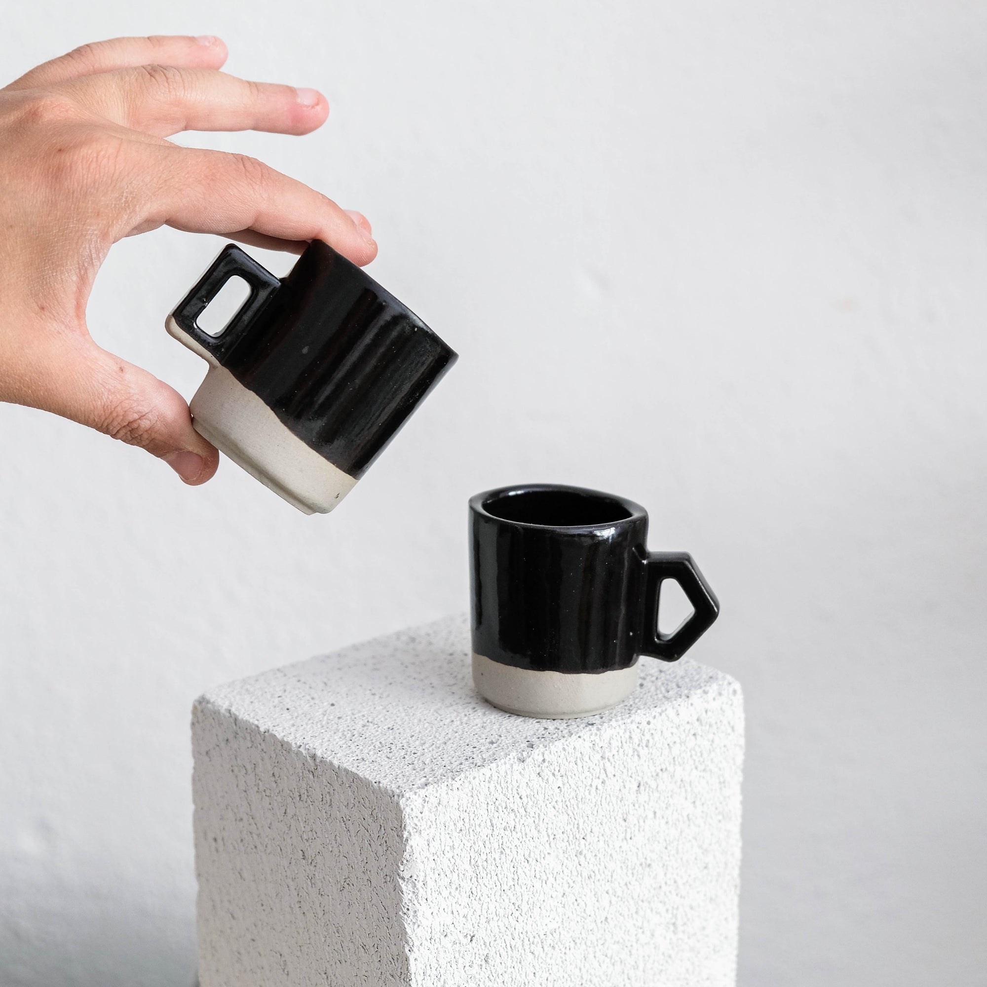 Alexcito - Porcelain Espresso Cups - Glossy Black - Set of 2
