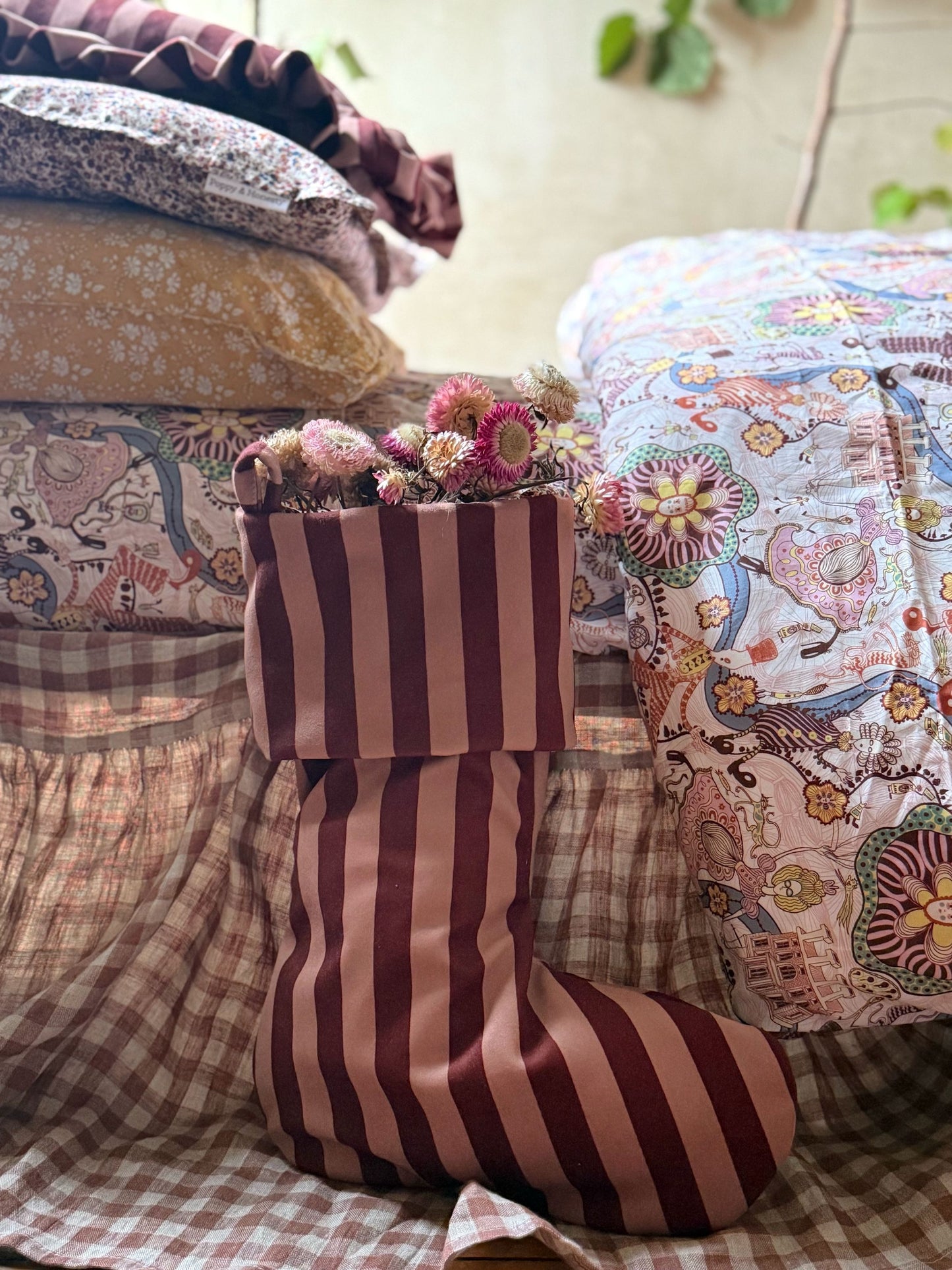 Velvet Christmas Stocking - Bougie