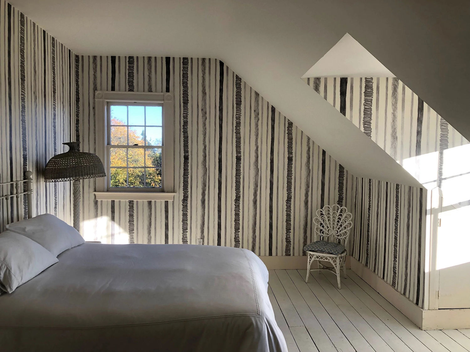 Pencil Stripe Wallpaper