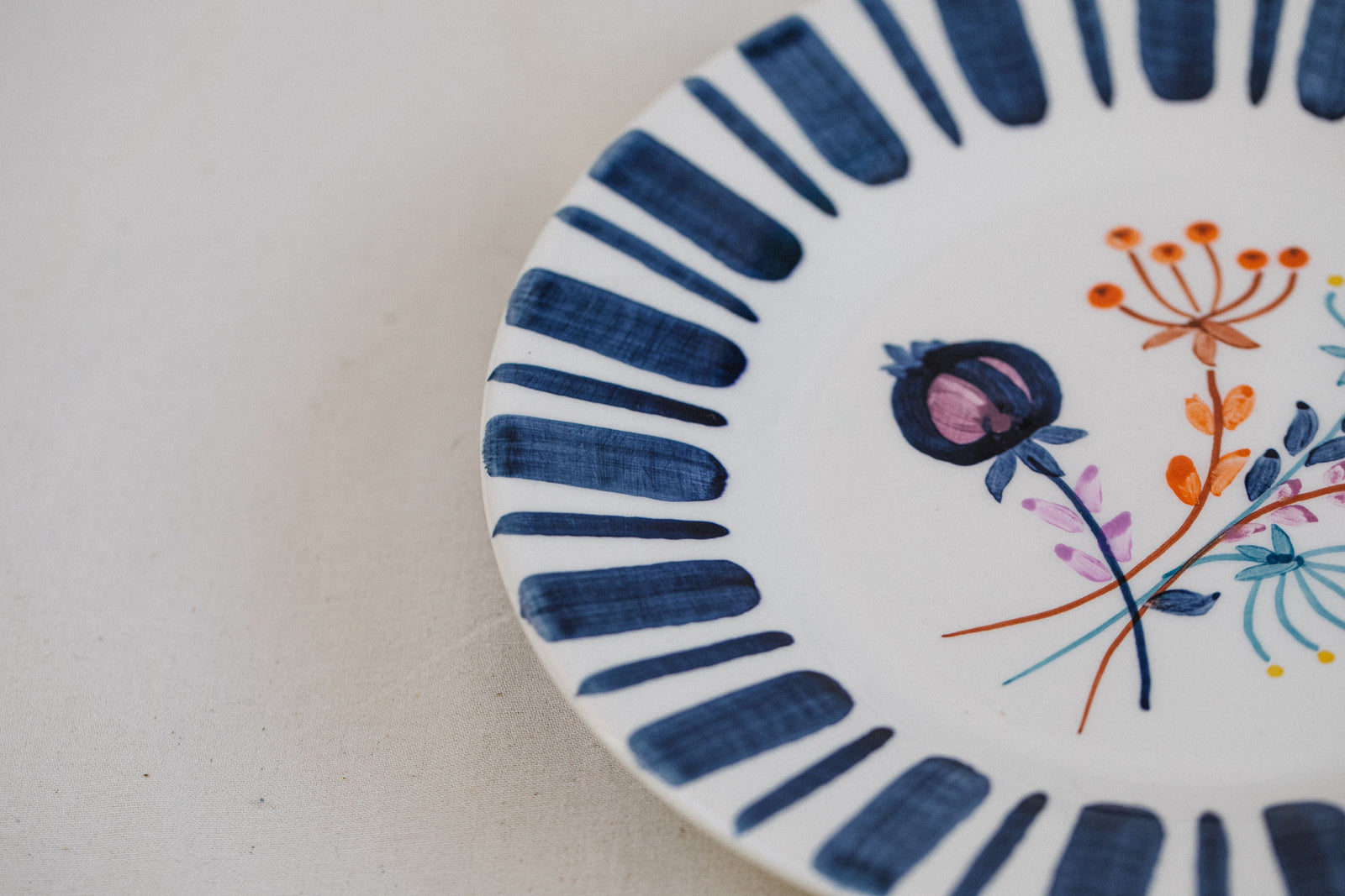 Deep Blue Dessert Plate – The Portuguese Chitas