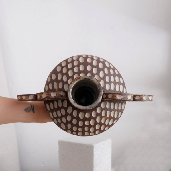 Zebrino - Carved Vase - Vorarlberg Wild Clay