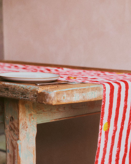Cirque Table Runner