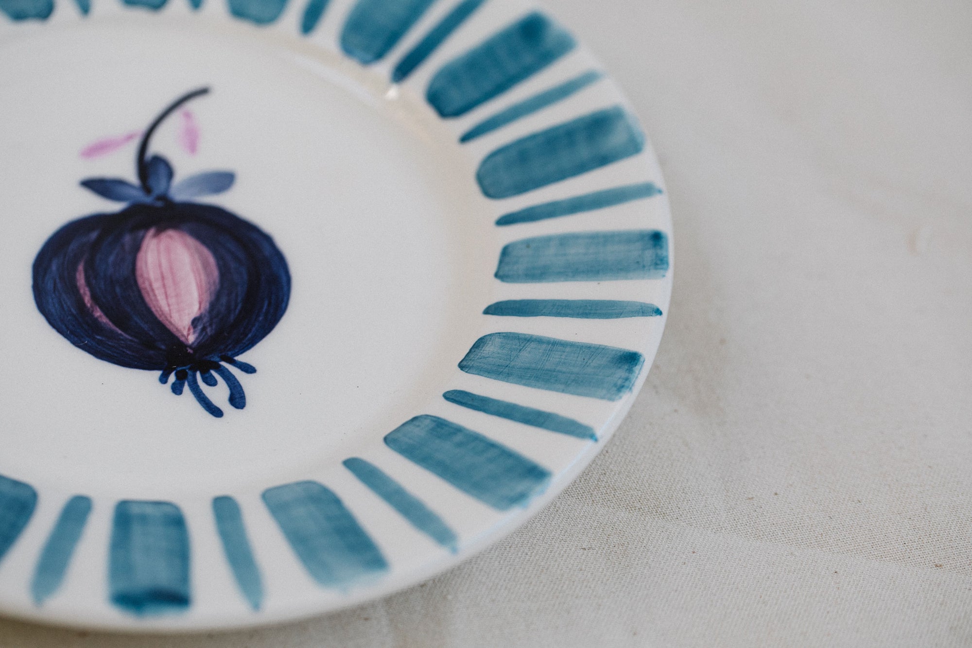 Blue Serving Plate – The Portuguese Chitas