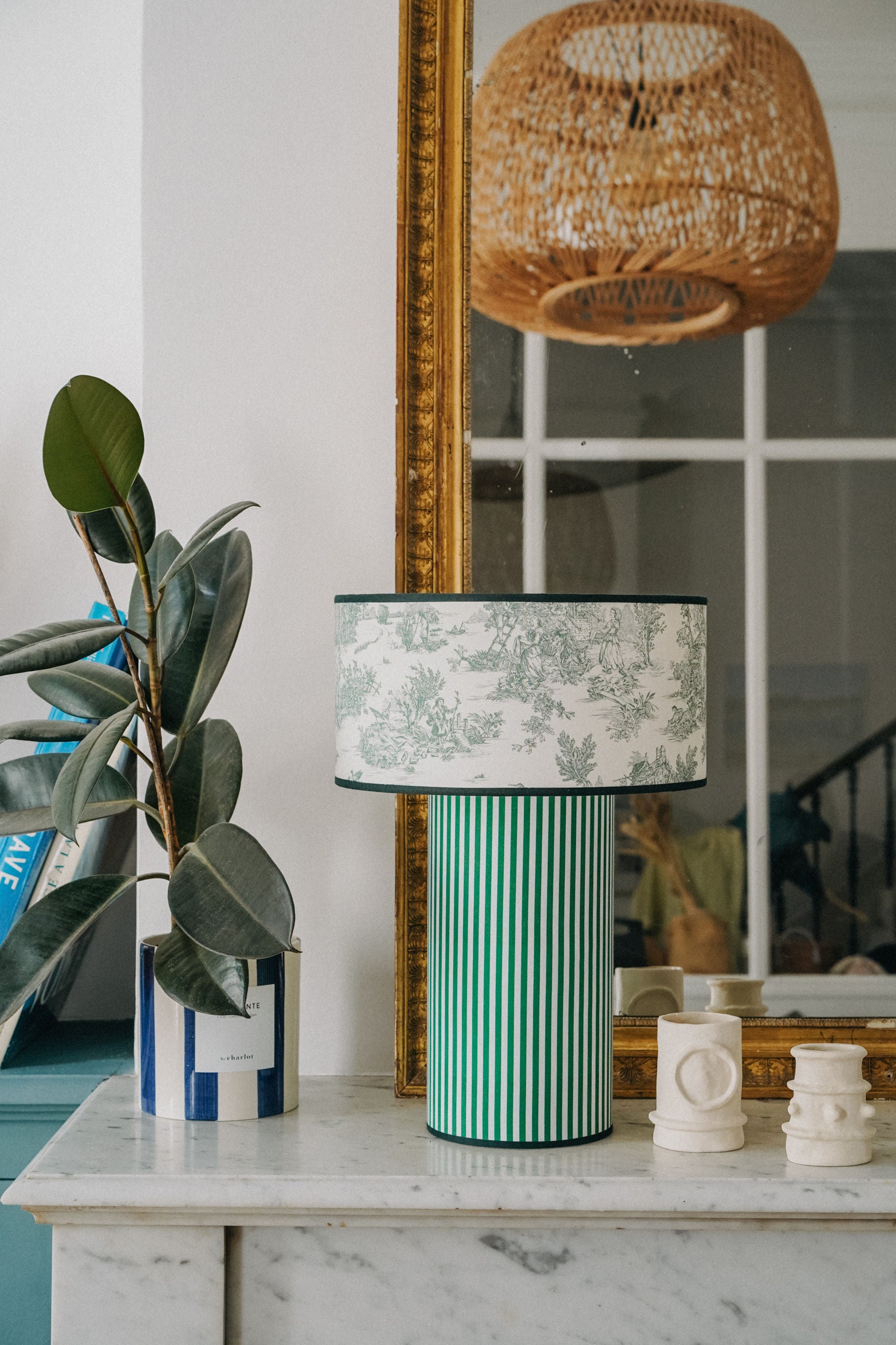 OCTAVEO - Green Striped and Toile de Jouy Table Lamp