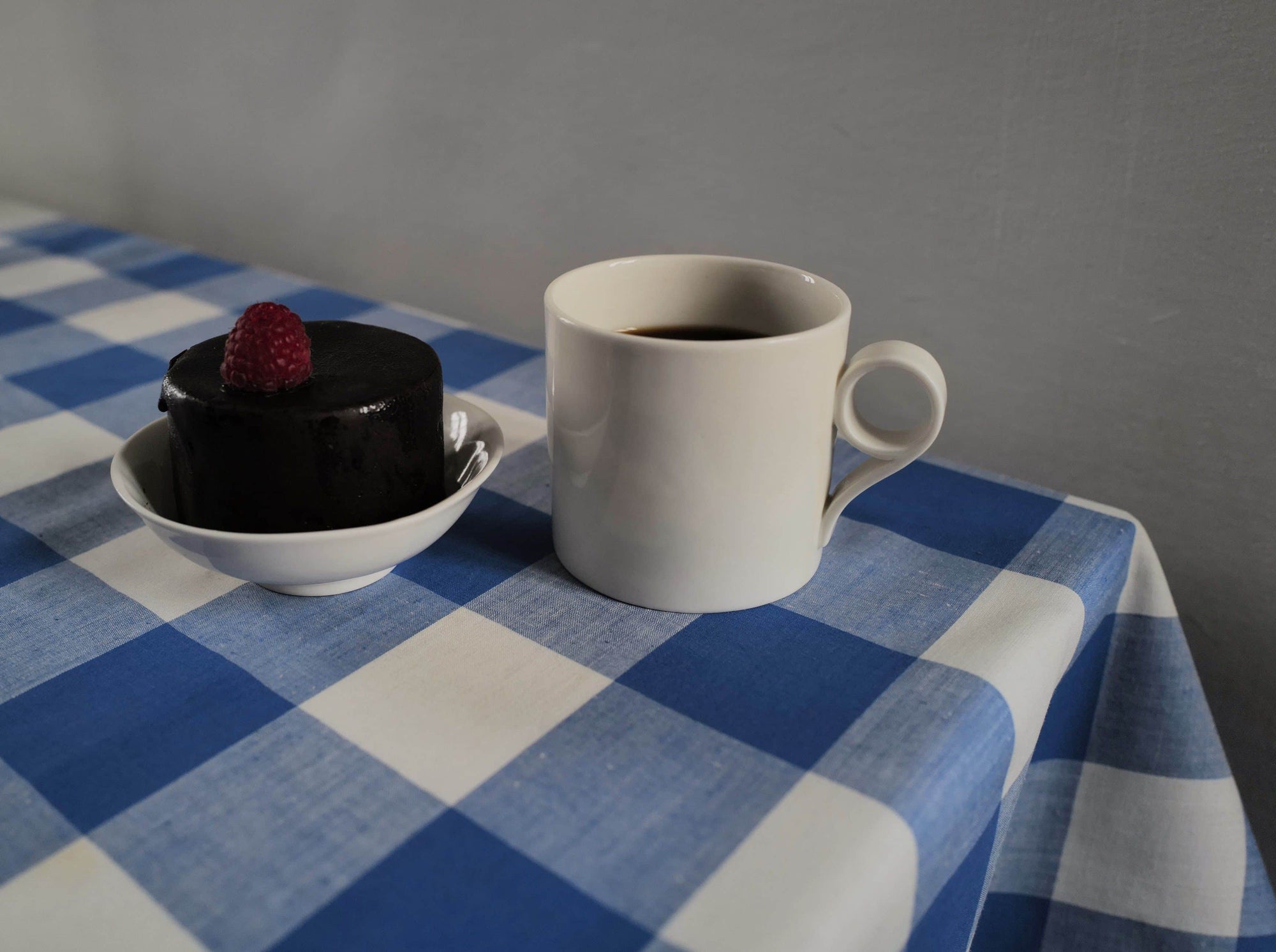 Small Dish in White