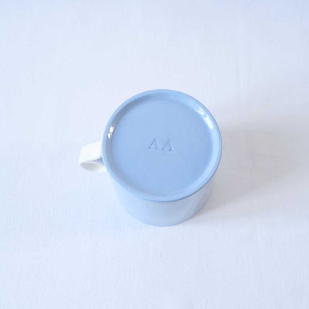 Large Mug in Cornflower - Loop Handle